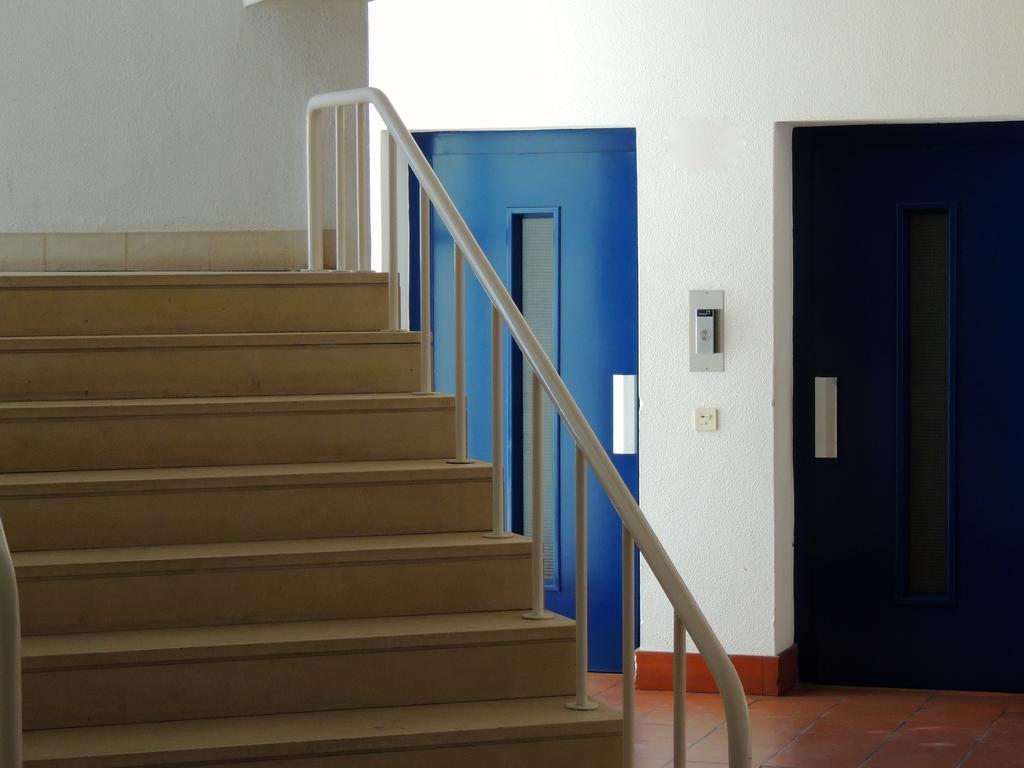 Almar Hotel Apartamento Αλμπουφέιρα Εξωτερικό φωτογραφία