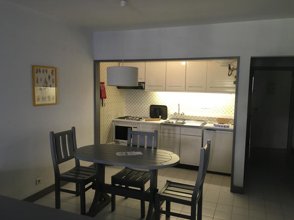 Almar Hotel Apartamento Αλμπουφέιρα Εξωτερικό φωτογραφία